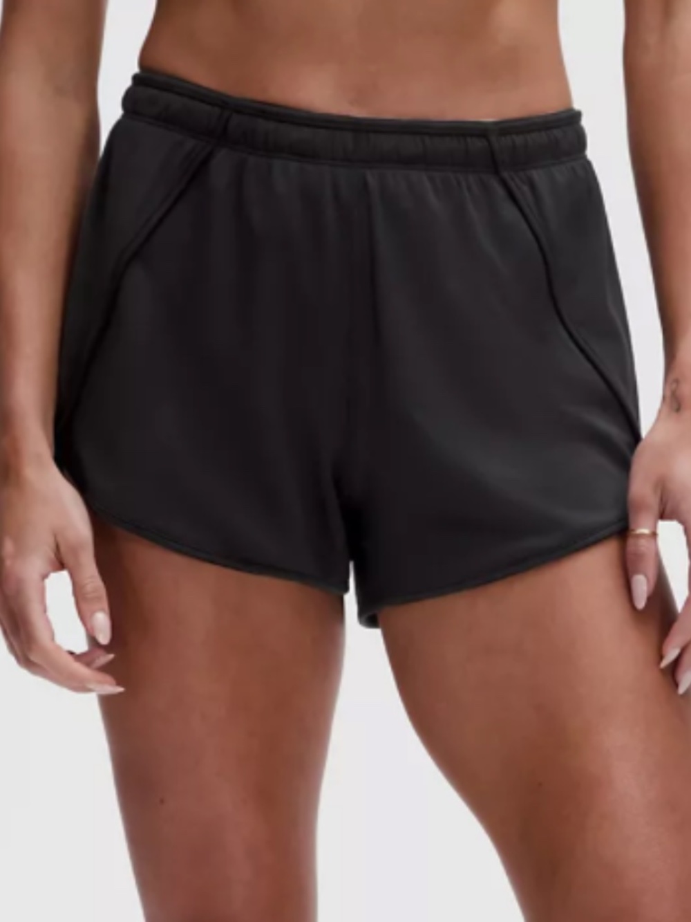 NWT Lululemon Swiftly Mid-Rise Short 3" size 8